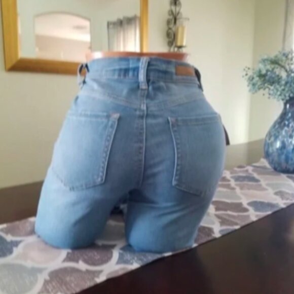 Juniors Skinny Jeans from The Garage Store Sz 3 - Picture 2 of 2